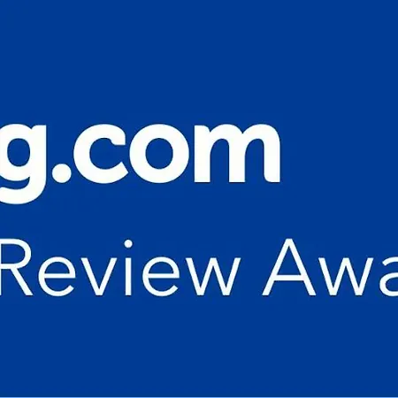 公寓 Gaia Seaview 2 *